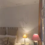 La Maisonnette Avec Spa, Piscine Et Climatisation