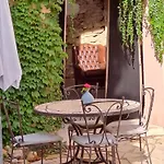 La Maisonnette Avec Spa, Piscine Et Climatisation *