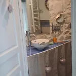 La Maisonnette Avec Spa, Piscine Et Climatisation *
