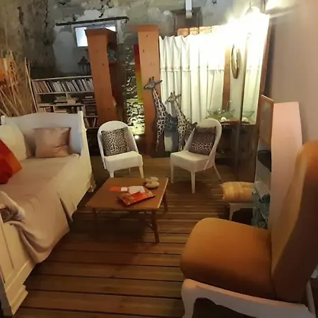 Ferienhaus La Maisonnette Avec Spa, Piscine Et Climatisation Sainte-Valière