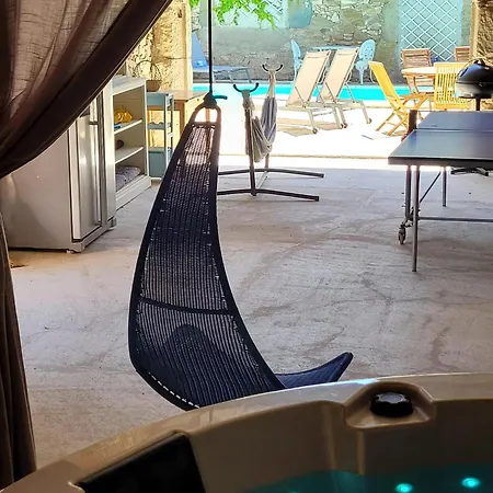 La Maisonnette Avec Spa, Piscine Et Climatisation Ferienhaus