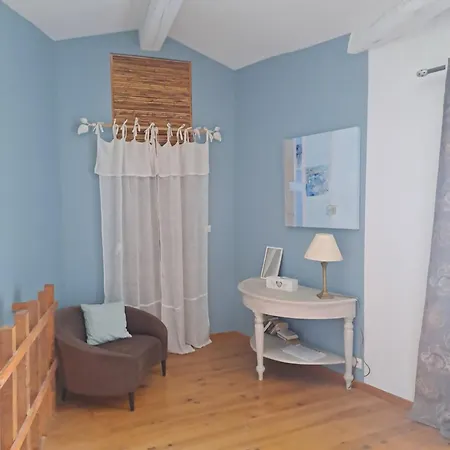 Σπίτι διακοπών La Maisonnette Avec Spa, Piscine Et Climatisation