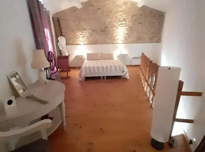 La Maisonnette Avec Spa, Piscine Et Climatisation 度假居 Sainte-Valière