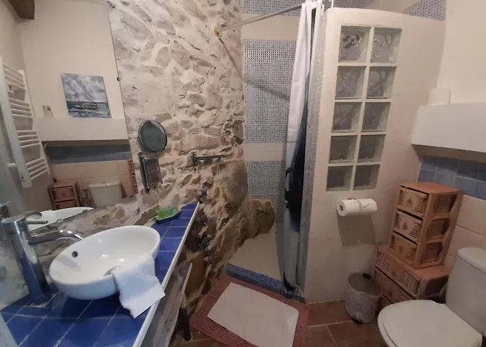 La Maisonnette Avec Spa, Piscine Et Climatisation 度假居