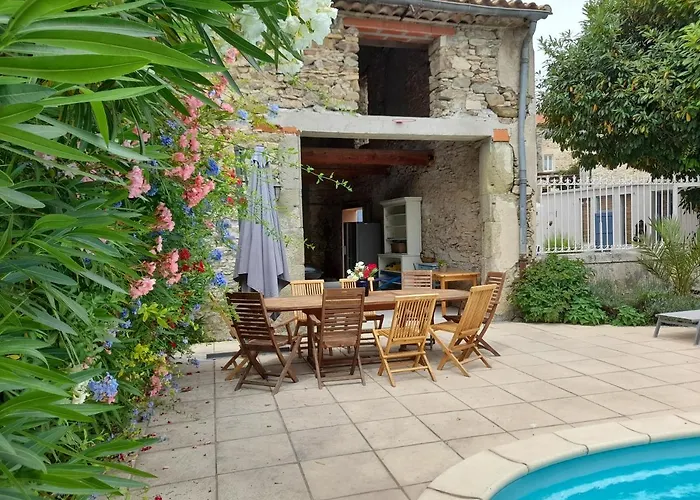 La Maisonnette Avec Spa, Piscine Et Climatisation Sainte-Valière