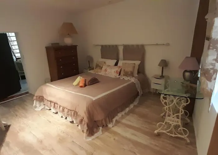 La Maisonnette Avec Spa, Piscine Et Climatisation 度假居