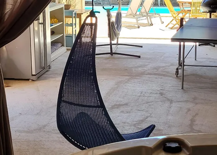 La Maisonnette Avec Spa, Piscine Et Climatisation Casa vacanze