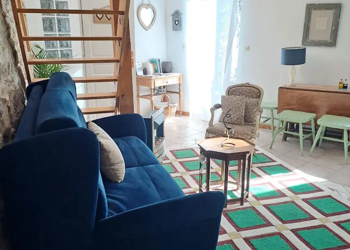 度假居 La Maisonnette Avec Spa, Piscine Et Climatisation