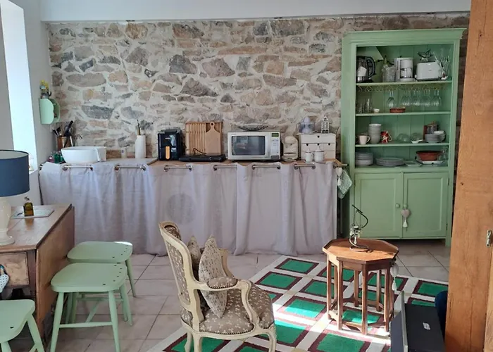 度假居 La Maisonnette Avec Spa, Piscine Et Climatisation